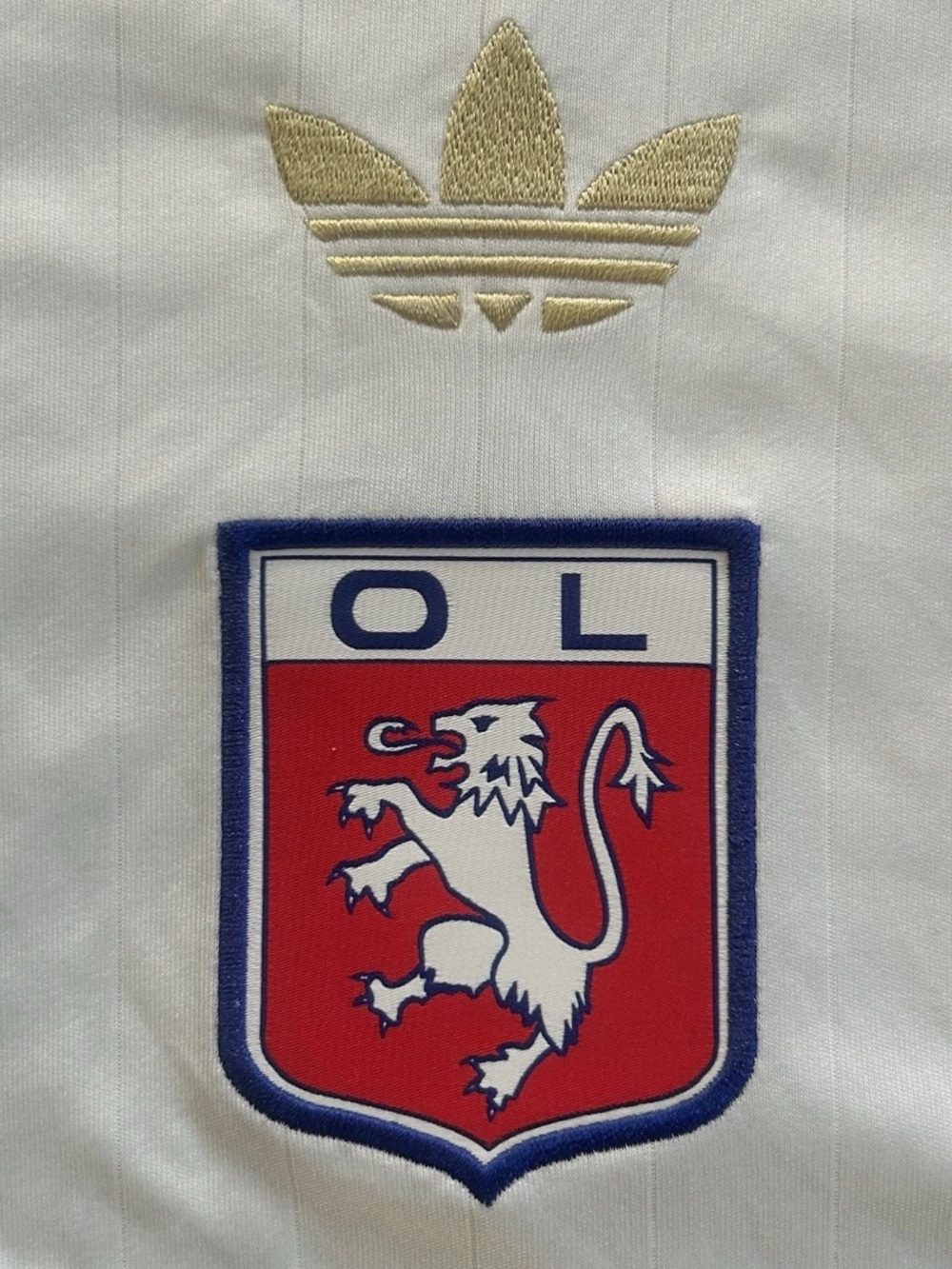 Adidas Originals Olympique Lyonnais 2025 75th Anniversary White Large JL9623 - Picture 4 of 9